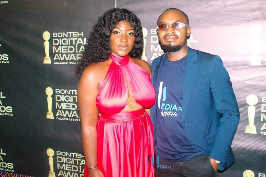 Couverture médiatique et promotion